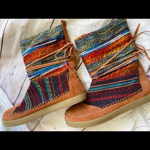 Tom's Nepal MixedTextile Faux-Fur Lined Boot